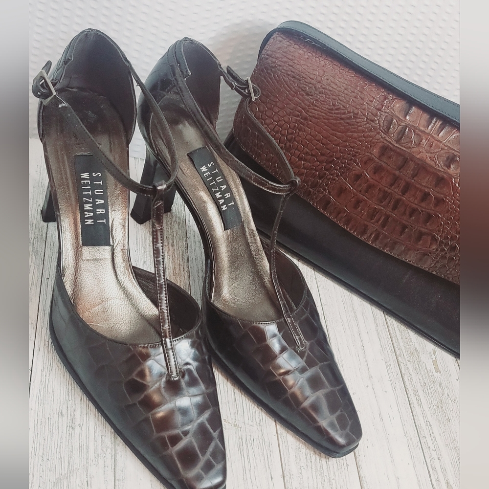 Stuart Weitzman Brown Croc Embossed Leather Heels Size 9